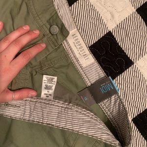 Green Aeropostale shorts